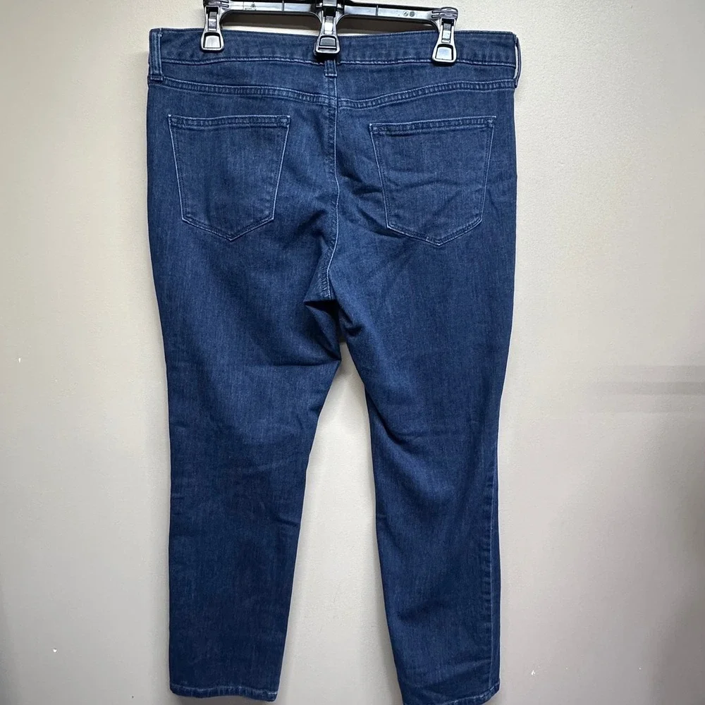 SONOMA Goods for Life Slim Straight‎ Dark Wash Blue Jeans Women's Size 14S